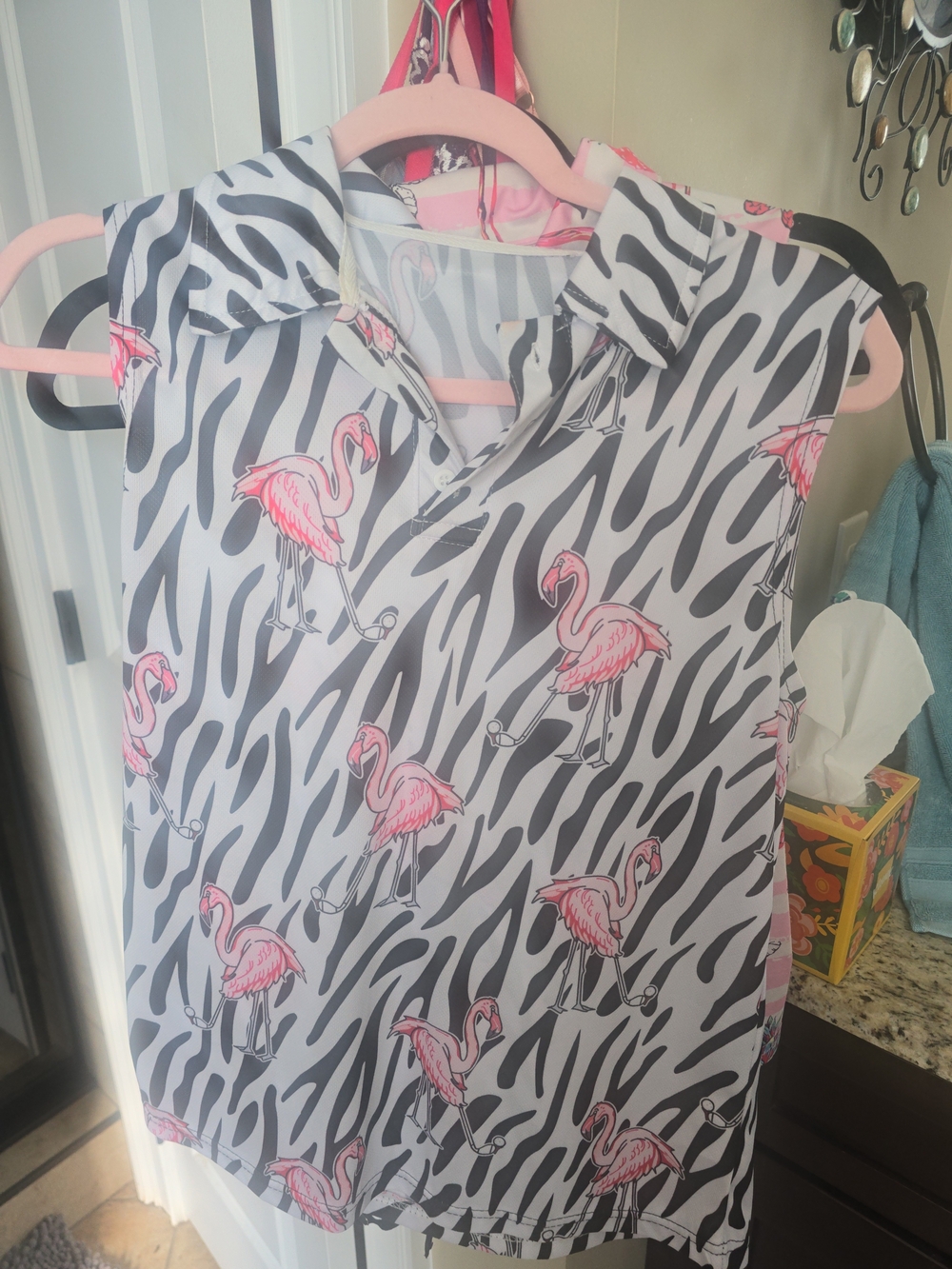 Sleeveless Flamingo Print Collared Top - Pink & Black